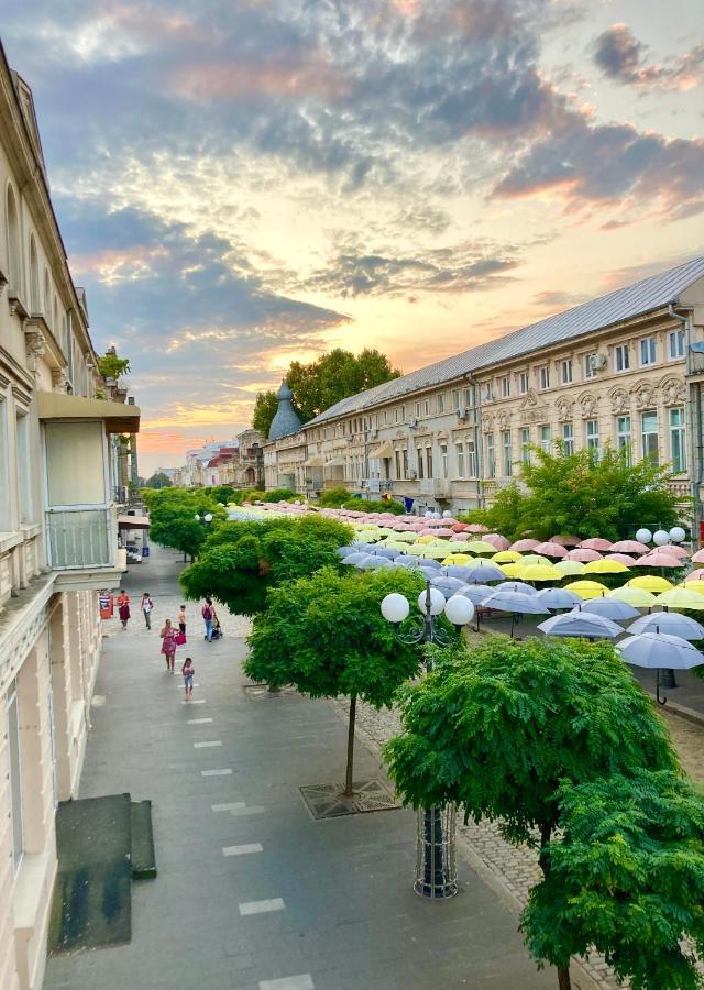 Chira Chiralina Classic Apartment Braila Exterior photo